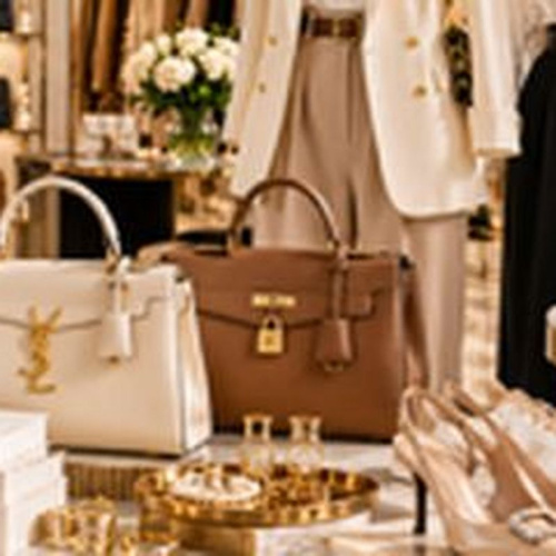 Structured leather handbag